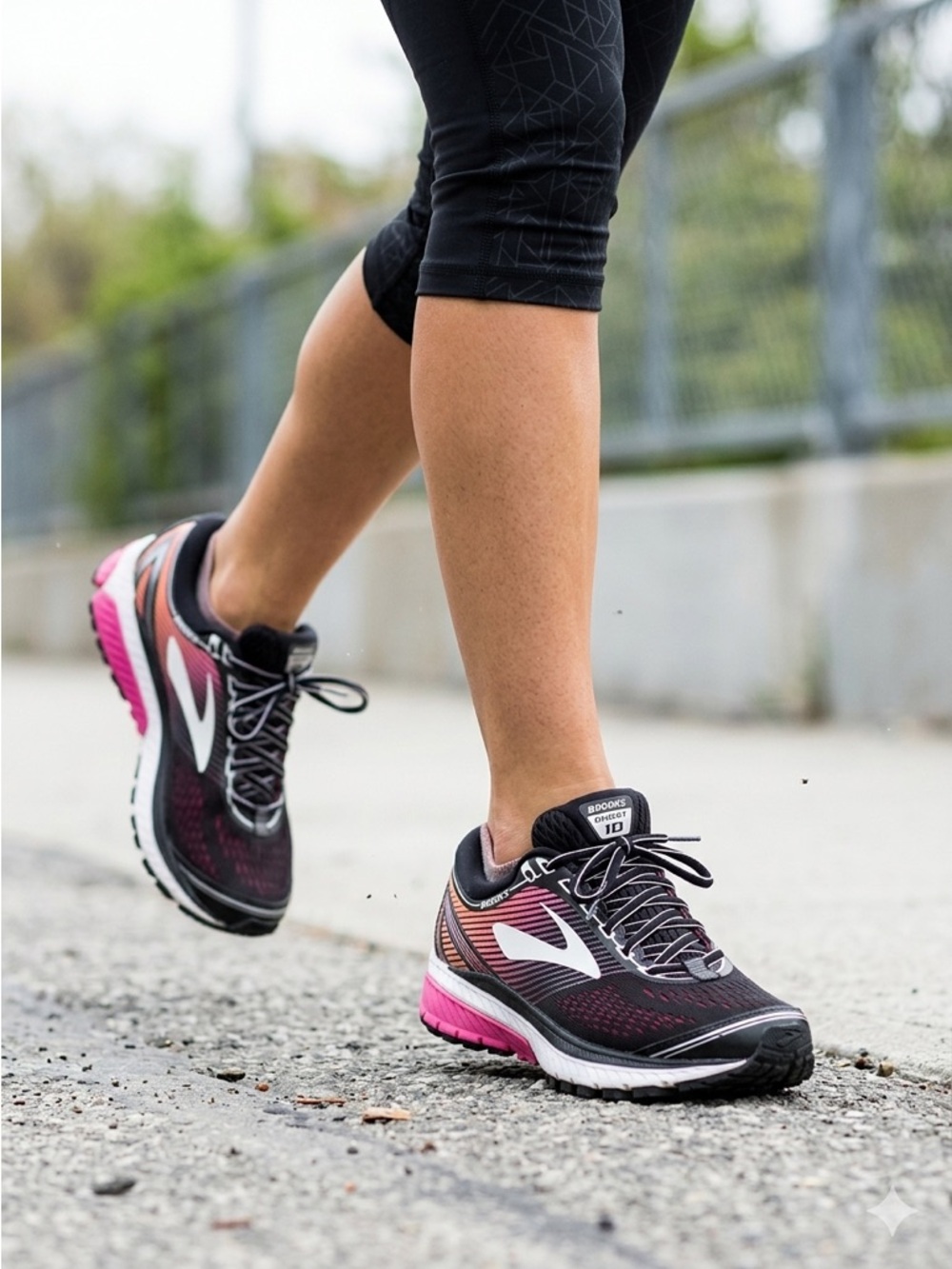 Brooks Ghost 10 Black/Pink 1202461B067 Running Shoes Women's Sneakers Size 9.5 B
